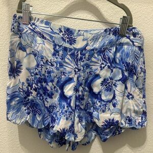 Floral Blue Women's Shorts